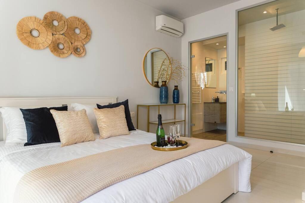 G&M Luxury Residence With Pool Chania  ภายนอก รูปภาพ